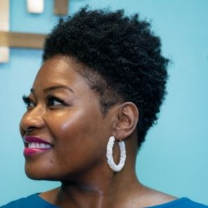 Meet your Posher, Lathesia